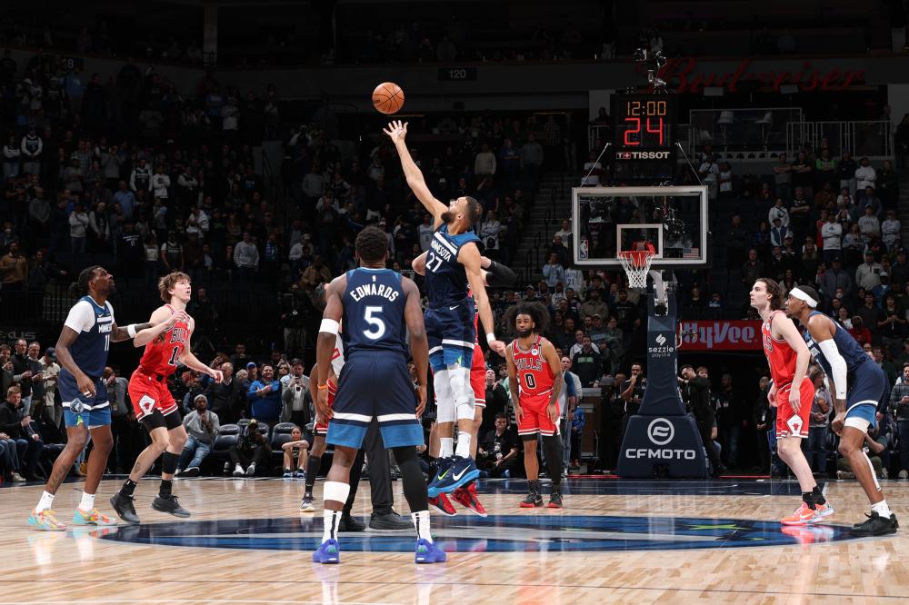 事件屡见不 事件屡见不