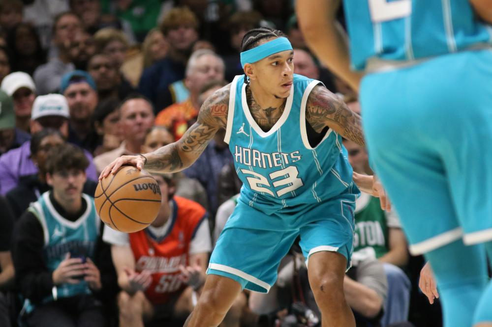 人群中脱颖 人群中脱颖