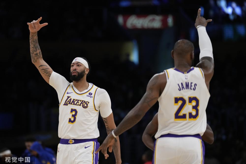 足球世界中 足球世界中